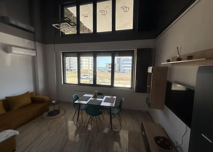 Summer Breeze アパート *